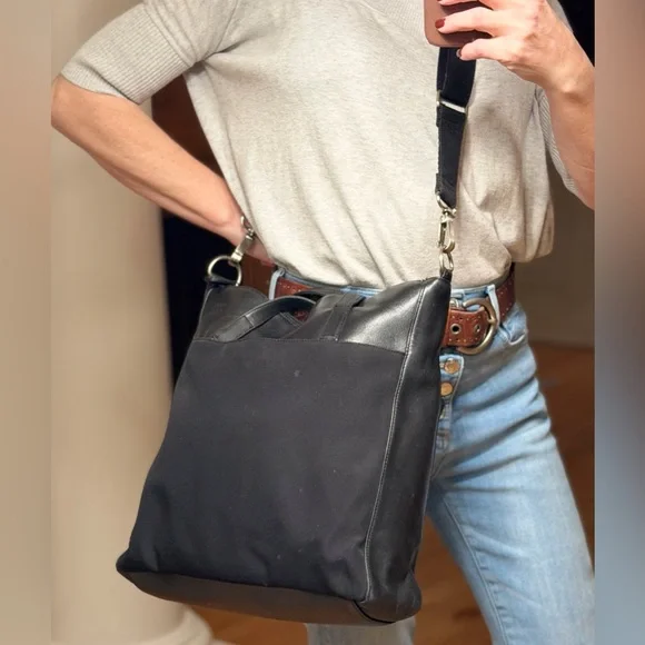 HOBO International RARE Vintage 2000’s Y2K 3-in-1 Black Leather Convertible Tote - Picture 4 of 13